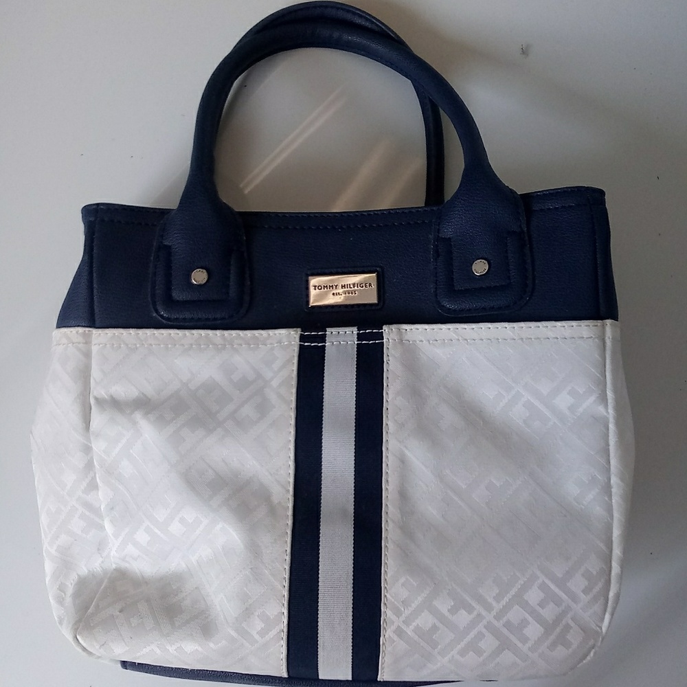 Tommy Hilfiger Purse